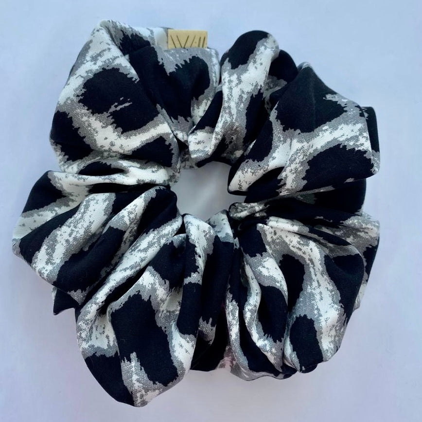 Soft Claw - Viscose Oversized Scrunchie