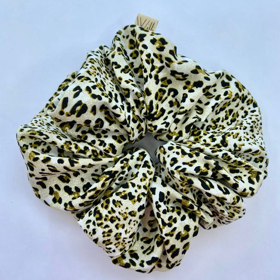 Soft Claw - Viscose Oversized Scrunchie