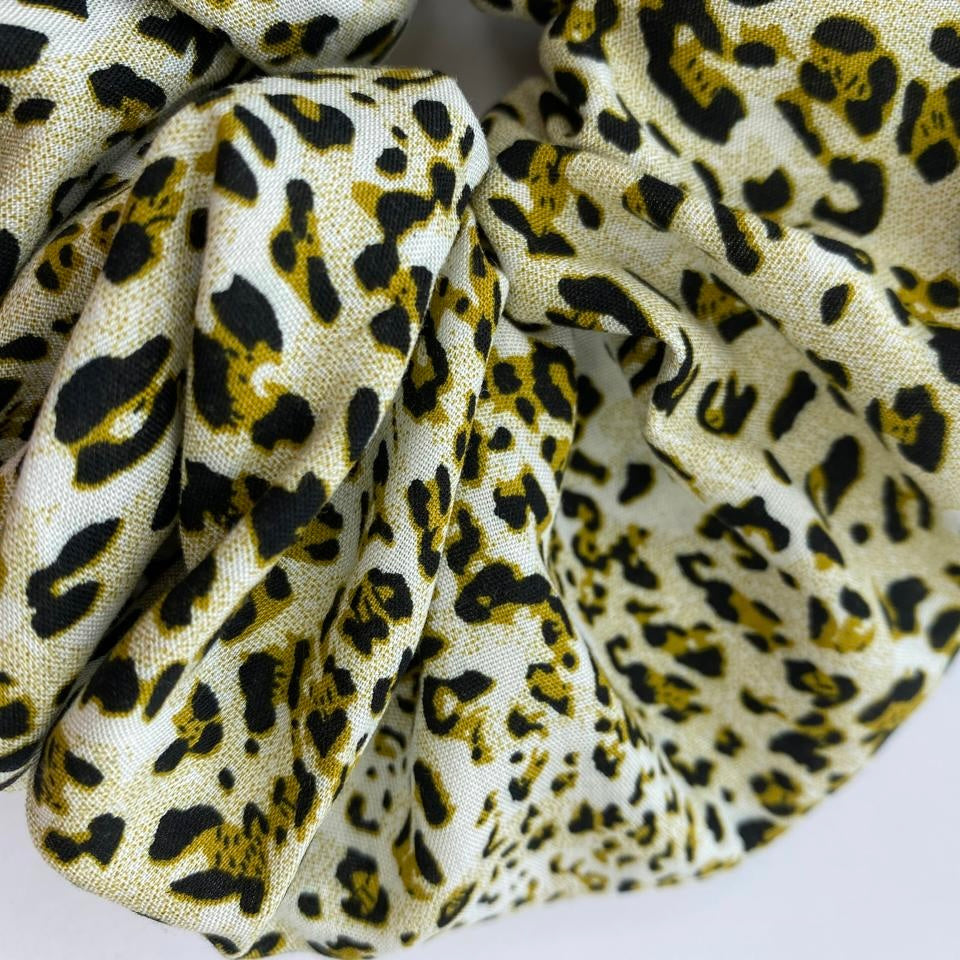Soft Claw - Viscose Oversized Scrunchie