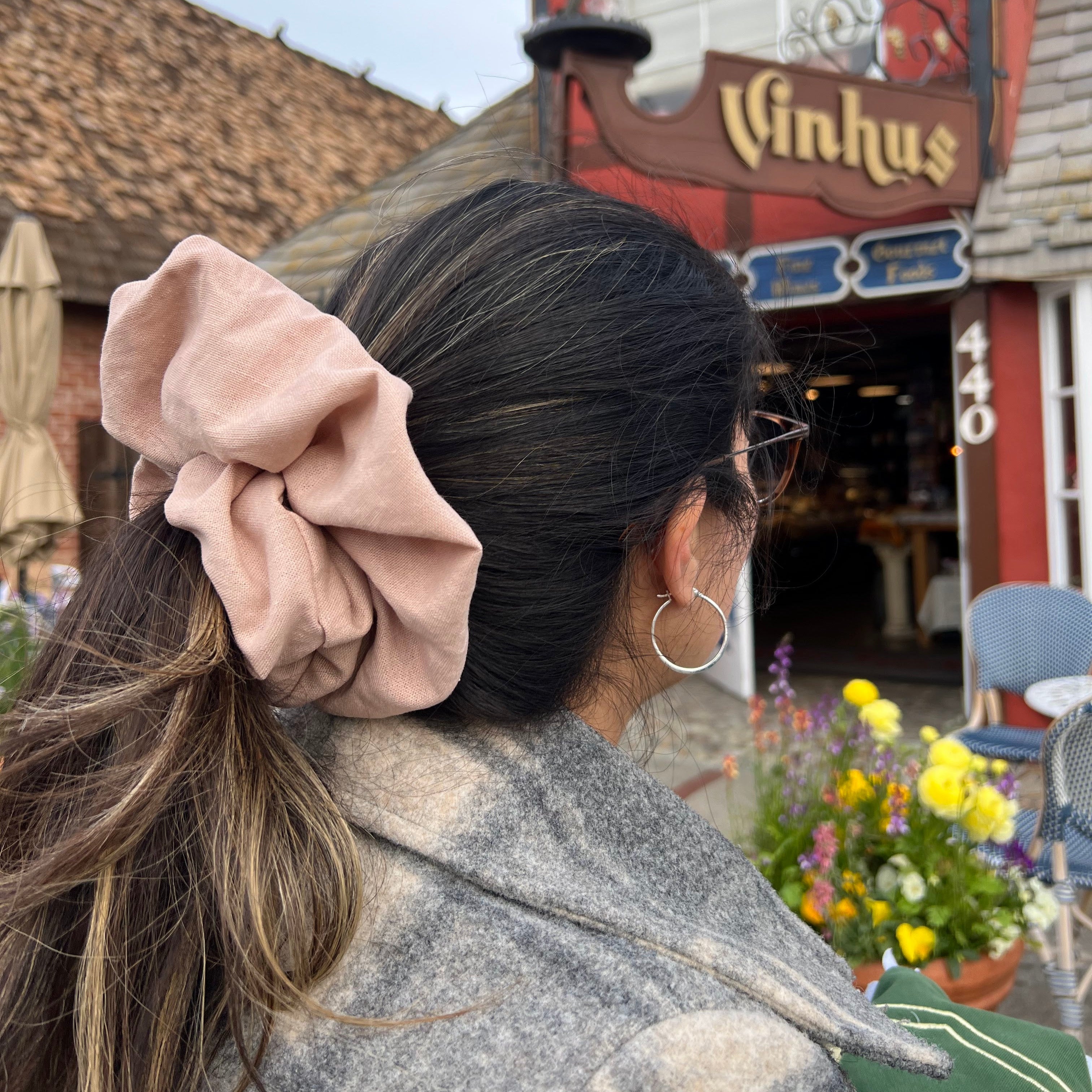 Prestige- Linen Oversized Scrunchie