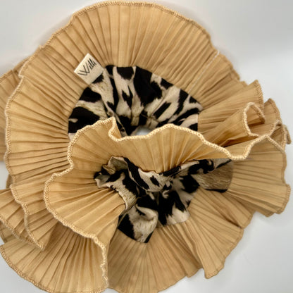 Coffee Prowl - Ruffle Scrunchie