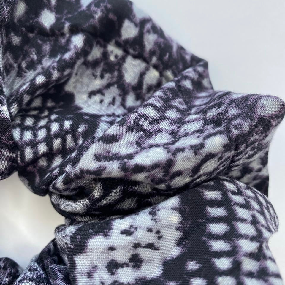 Soft Claw - Viscose Oversized Scrunchie
